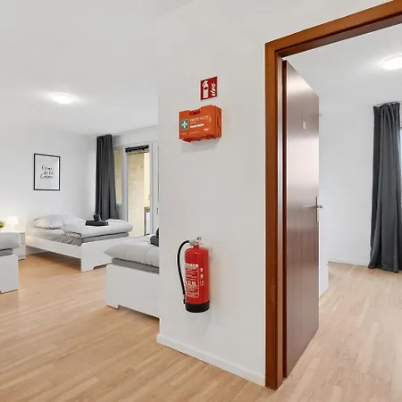 With Balcony In Moerfelden-Walldorf