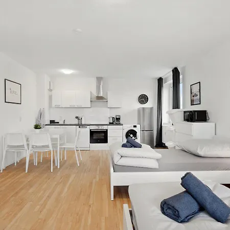 With Balcony In Apartmán Mörfelden-Walldorf